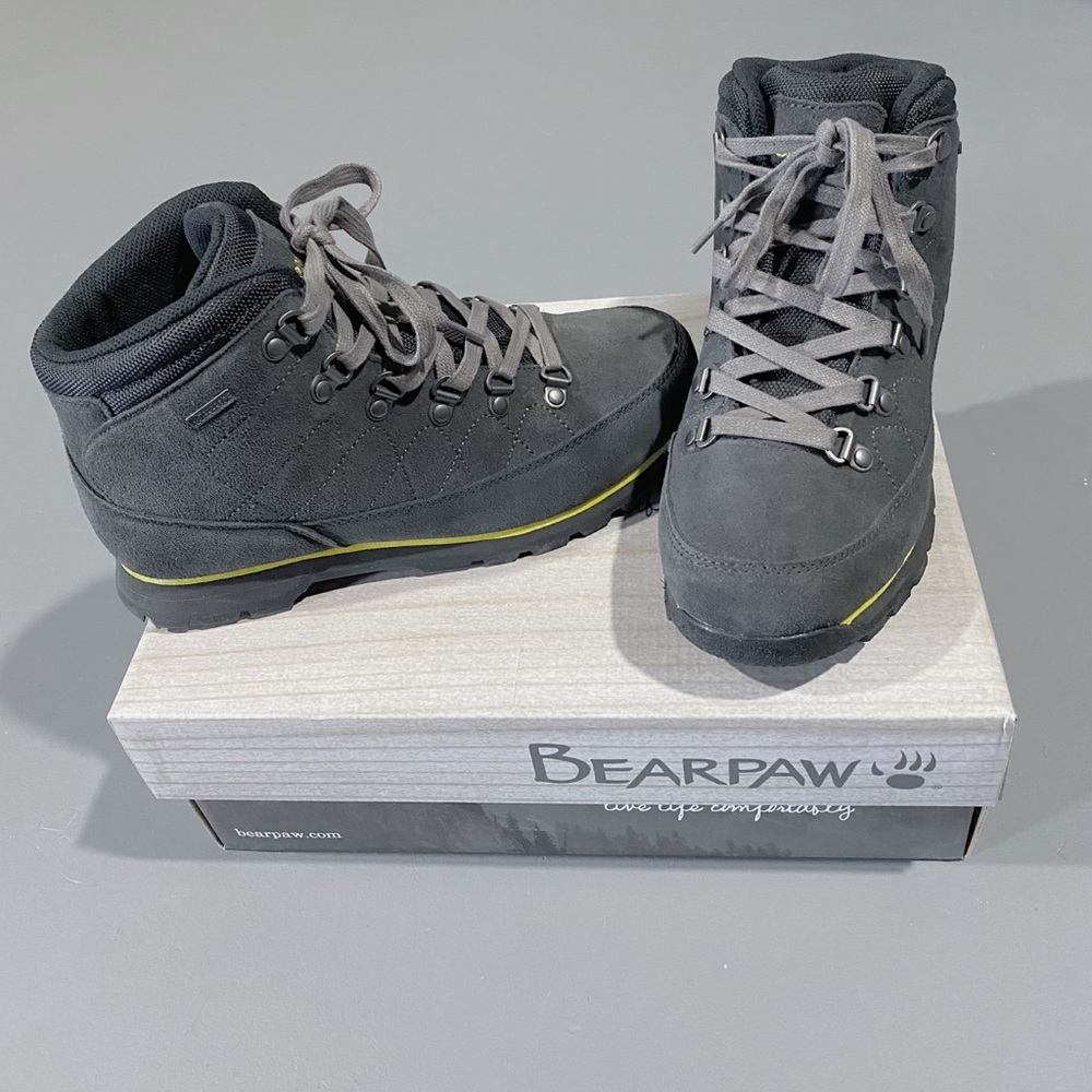 Bearpaw hiking boots